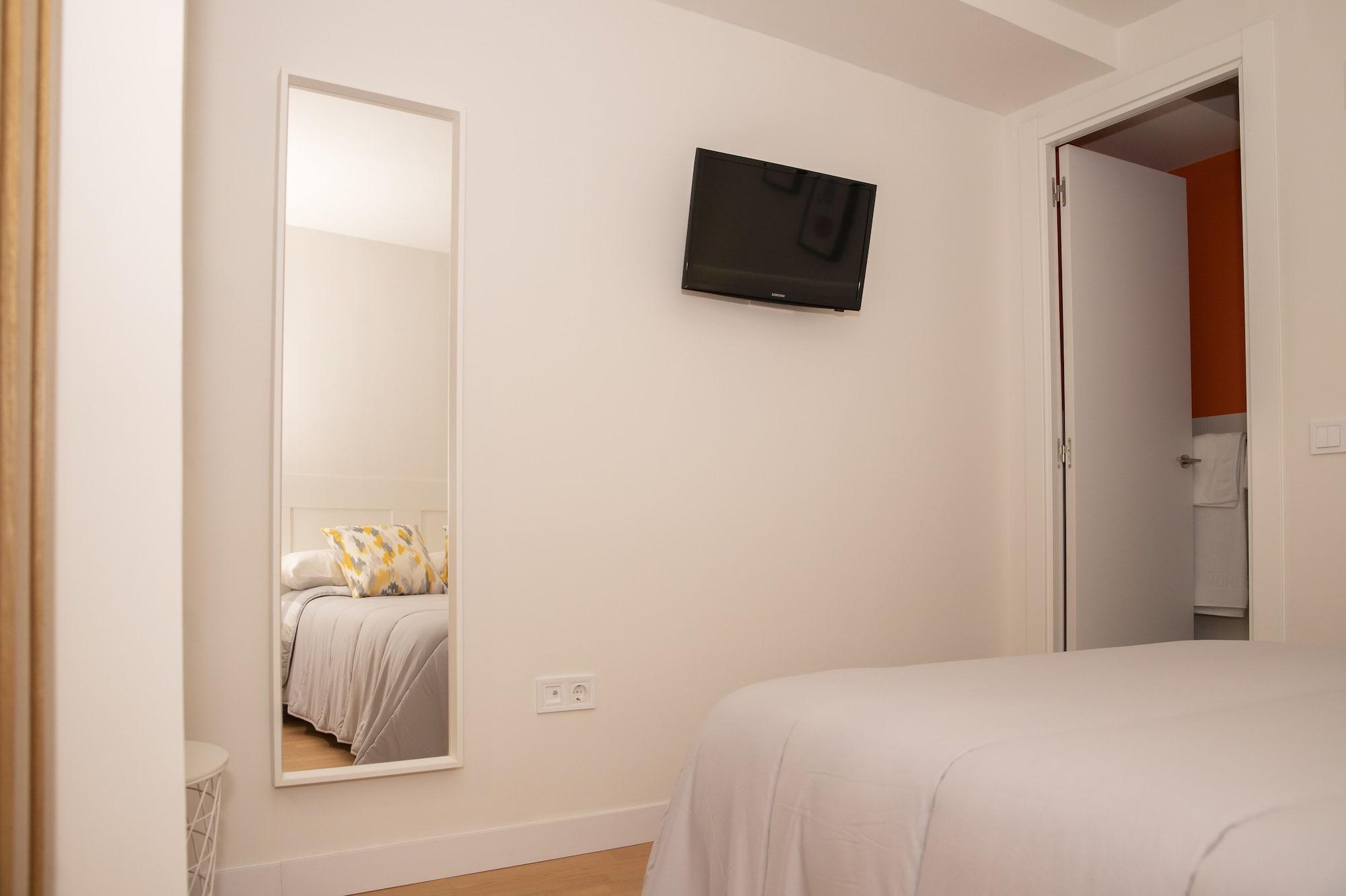 Hostal Montaloya Madrid Kültér fotó