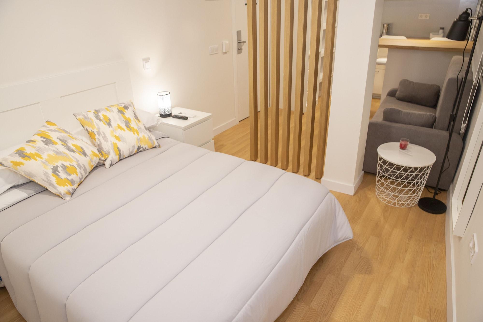 Hostal Montaloya Madrid Kültér fotó